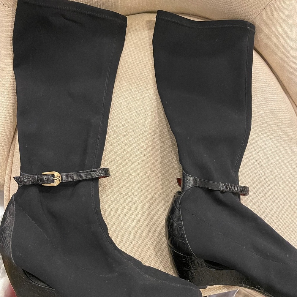 Donald Pliner Vintage Black Vintage Wedge Boots size 7